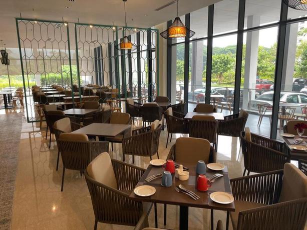 Imagen del bar/restaurante del Hotel Bahang Bay. Foto 4