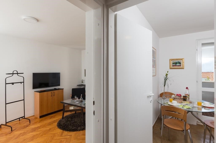 Imagen general del Hotel Bahari Apartment. Foto 9