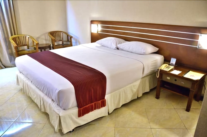 Imagen de la habitación del Hotel Bahari Inn Tegal. Foto 4