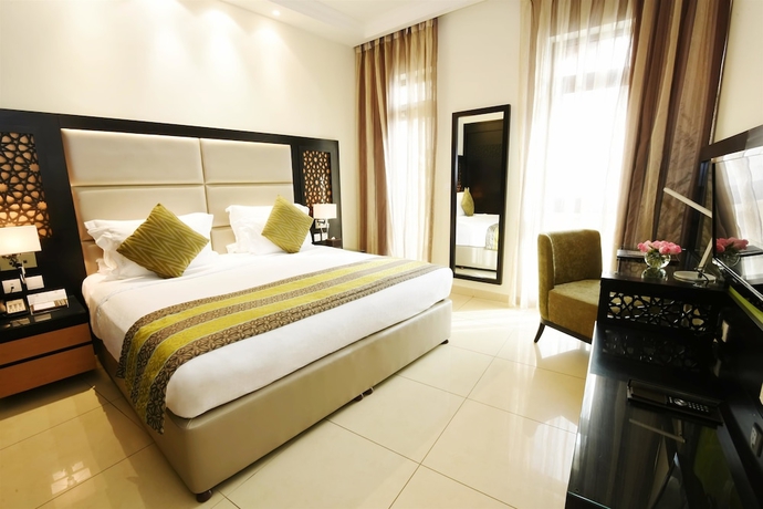 Imagen de la habitación del Hotel Bahi Ajman Palace. Foto 8