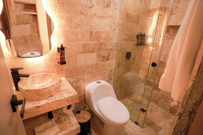 Imagen de la habitación del Hotel Bahia Azul Cove&ntilde;as. Foto 12