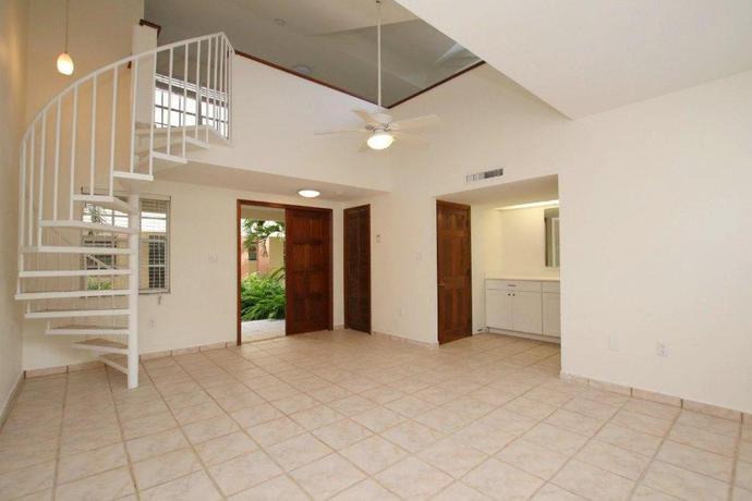 Imagen de los interiores del Hotel Bahia Bay Resort. Foto 4
