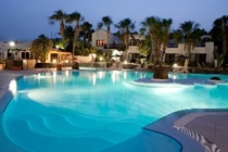 Imagen general del Hotel Bahia Calma Bungalows. Foto 6