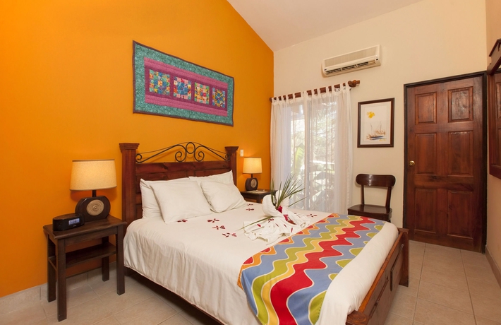 Imagen de la habitación del Hotel Bahia Del Sol Beach Front Boutique. Foto 2