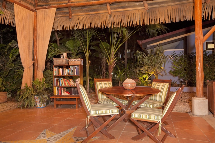 Imagen de los interiores del Hotel Bahia Del Sol Beach Front Boutique. Foto 5