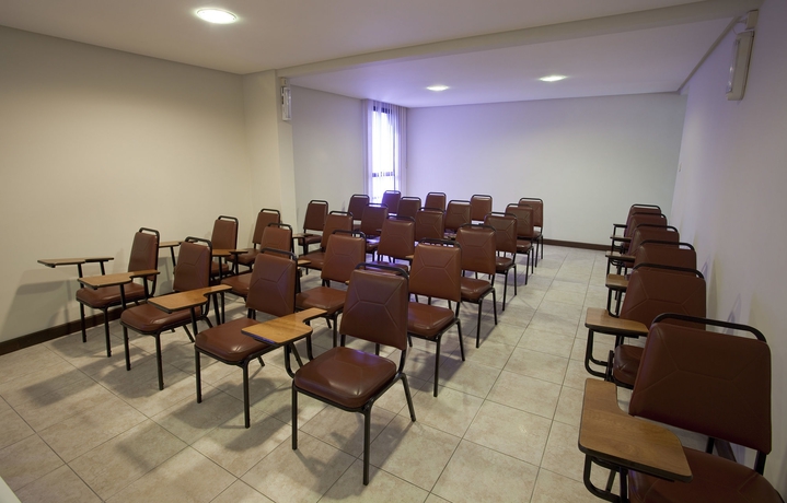 Imagen de los interiores del Hotel Bahia Do Sol. Foto 16