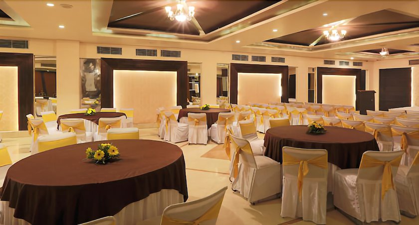 Imagen de los interiores del Hotel Bahia Fort. Foto 15