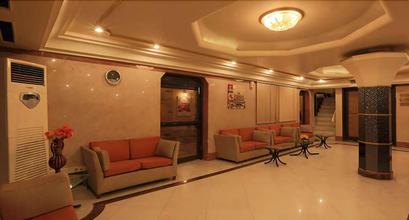 Imagen de los interiores del Hotel Bahia Fort. Foto 16