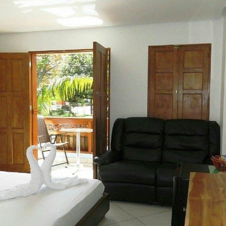 Imagen de la habitación del Hotel Bahia Guatape. Foto 2