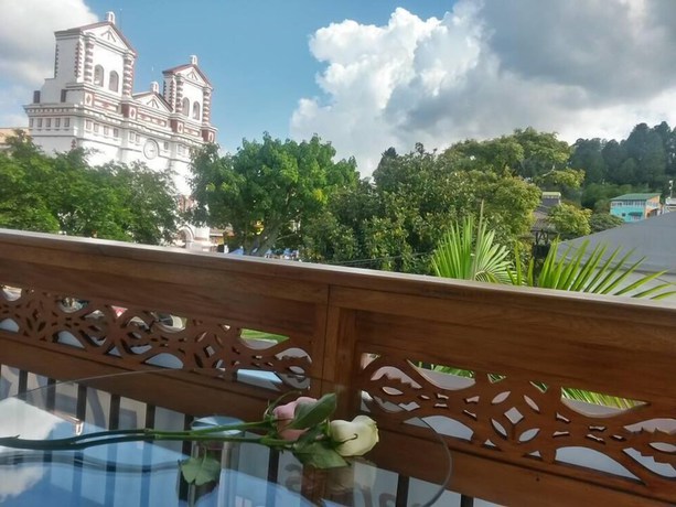 Imagen de la habitación del Hotel Bahia Guatape. Foto 3