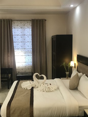 Imagen de la habitación del Hotel Bahia Heights. Foto 12