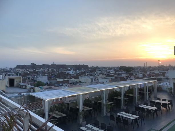 Imagen de la habitación del Hotel Bahia Heights. Foto 14