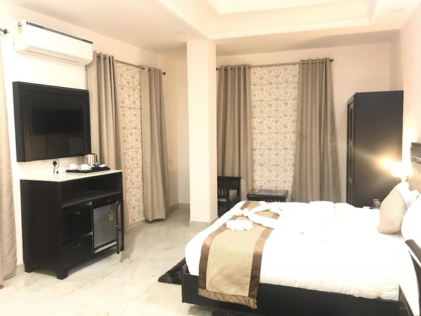 Imagen de la habitación del Hotel Bahia Heights. Foto 17