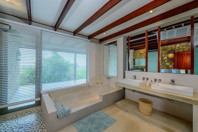 Imagen de la habitación del Hotel Bahia Mar Boutique. Foto 7