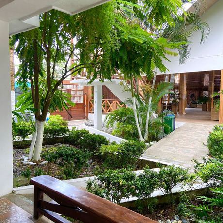 Imagen de los interiores del Hotel Bahia Pinorroa. Foto 18