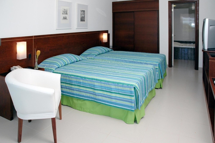 Imagen de la habitación del Hotel Bahia Plaza. Foto 4