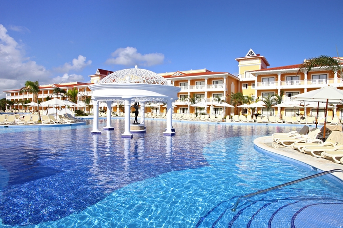 Imagen de la piscina del Hotel Bahia Principe Escape Aquamarine - Adults Only. Foto 13