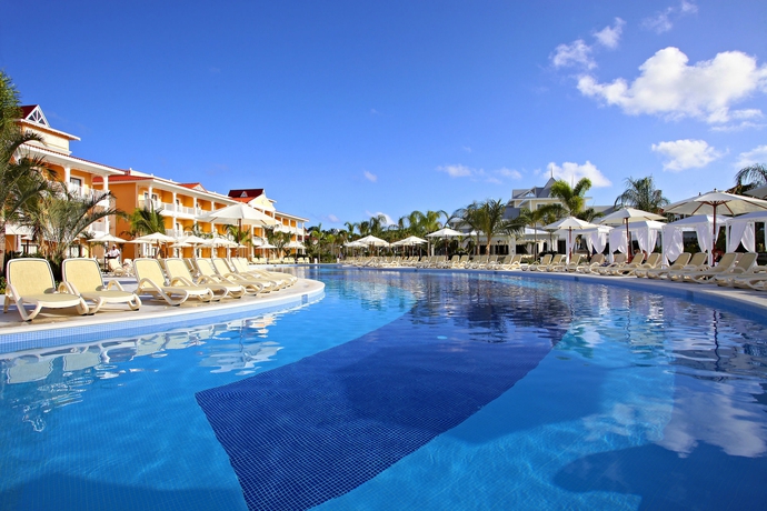 Imagen de la piscina del Hotel Bahia Principe Escape Aquamarine - Adults Only. Foto 14