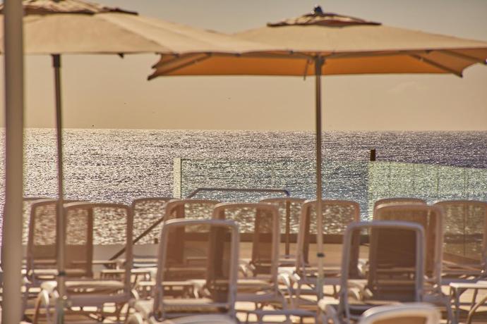 Imagen general del Hotel Bahia Principe Fantasia Tenerife - All Inclusive. Foto 2