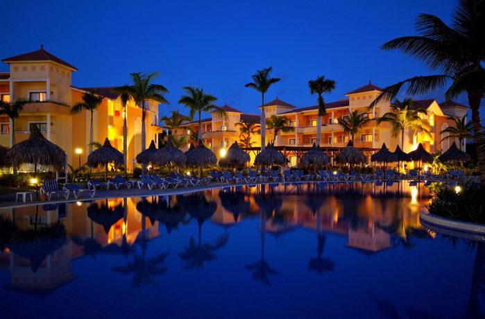 Imagen de los exteriores del Hotel Bahia Principe Grand Punta Cana - All Inclusive. Foto 5