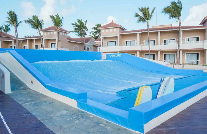 Imagen de la piscina del Hotel Bahia Principe Grand Turquesa - All Inclusive. Foto 14