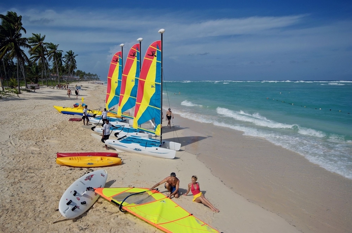 Imagen de los exteriores del Hotel Bahia Principe Luxury Ambar - Adults Only - All Inclusive. Foto 8