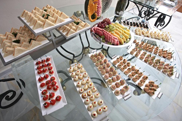 Imagen general del Hotel Bahia Principe Luxury Bouganville - Adults Only - All Inclusive. Foto 2