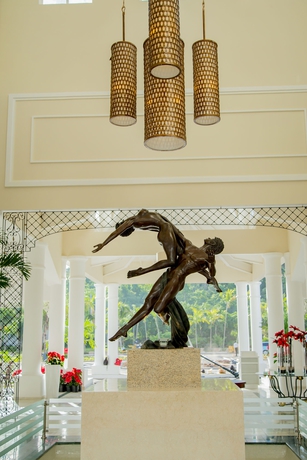 Imagen de los interiores del Hotel Bahia Principe Luxury Runaway Bay - Adults Only - All Inclusive. Foto 12