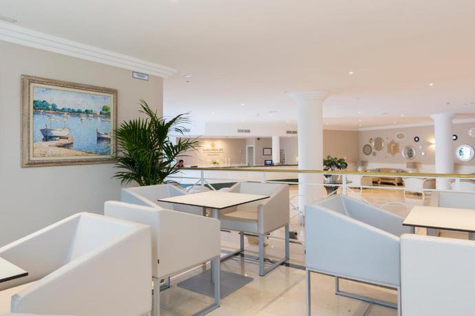 Imagen general del Hotel Bahia Principe Sunlight Coral Playa. Foto 5