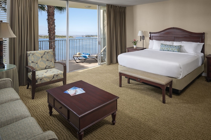 Imagen de la habitación del Hotel Bahia Resort. Foto 4