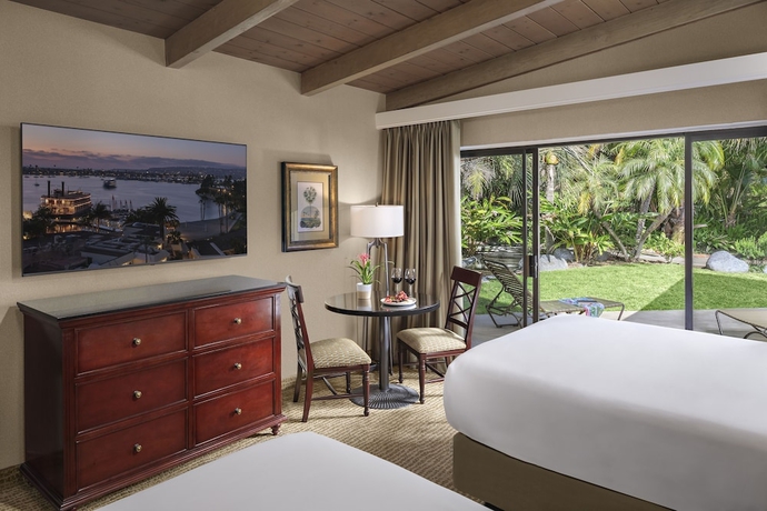 Imagen de la habitación del Hotel Bahia Resort. Foto 12