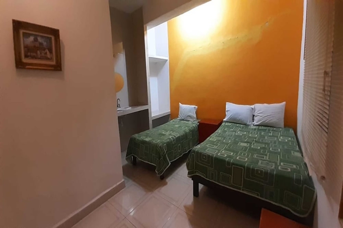 Imagen de la habitación del Hotel Bahia San Carlos. Foto 10