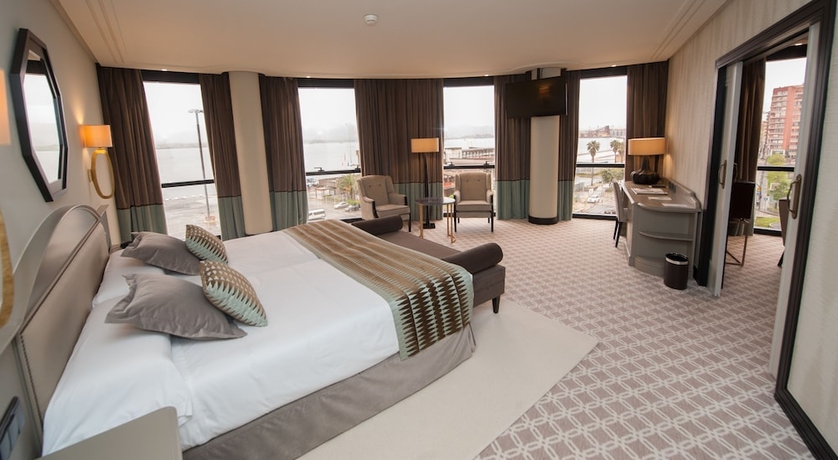 Imagen de la habitación del Hotel Bahia, Santander. Foto 8