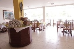 Imagen del bar/restaurante del Hotel Bahia Sardina. Foto 1