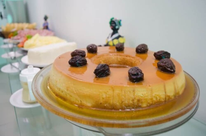 Imagen del bar/restaurante del Hotel Bahia Sol E Mar. Foto 3