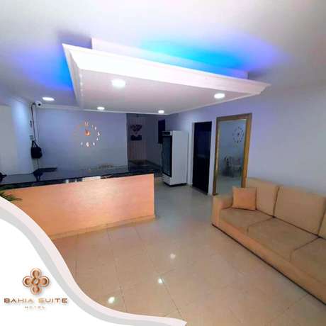 Imagen de los interiores del Hotel Bahia Suite. Foto 8