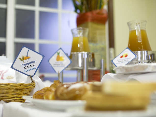 Imagen del bar/restaurante del Hotel Bahía De Vigo. Foto 2