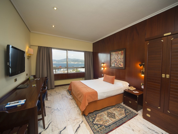 Imagen de la habitación del Hotel Bahía De Vigo. Foto 5