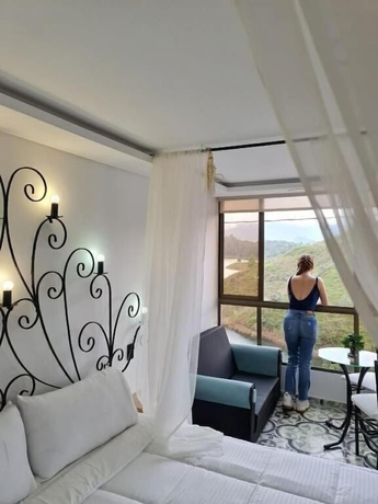Imagen de la habitación del Hotel Bah&iacute;a Del Faro. Foto 3