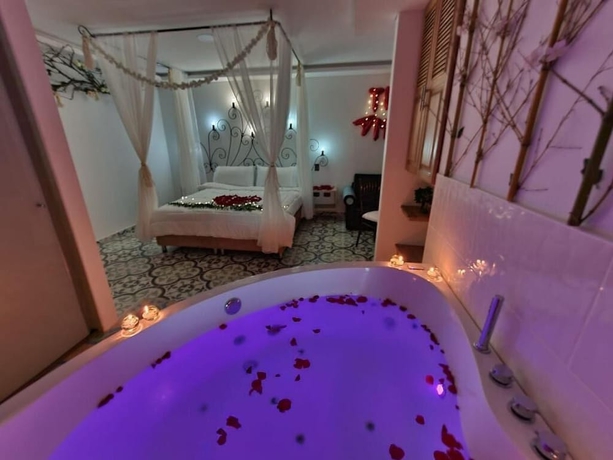 Imagen de la habitación del Hotel Bah&iacute;a Del Faro. Foto 12