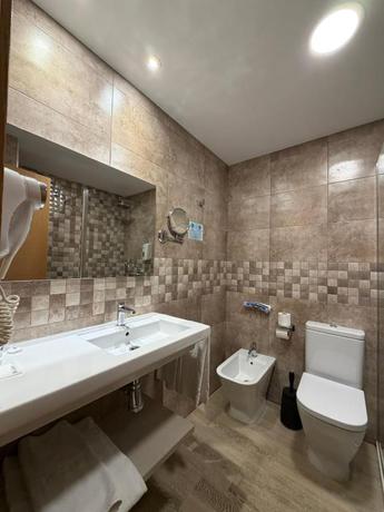 Imagen de la habitación del Hotel Bah&iacute;a, Gij&oacute;n. Foto 2