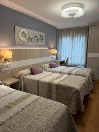 Imagen de la habitación del Hotel Bah&iacute;a, Gij&oacute;n. Foto 5