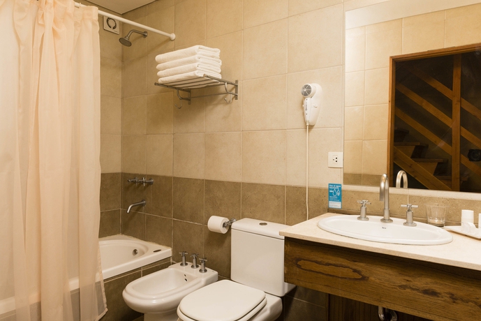 Imagen de la habitación del Hotel Bah&iacute;a Monta&ntilde;a. Foto 5