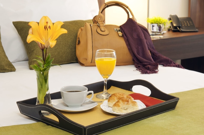 Imagen de la habitación del Hotel Bah&iacute;a Redonda. Foto 10