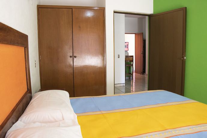 Imagen de la habitación del Hotel Bah&iacute;a, San Patricio Melaque. Foto 3