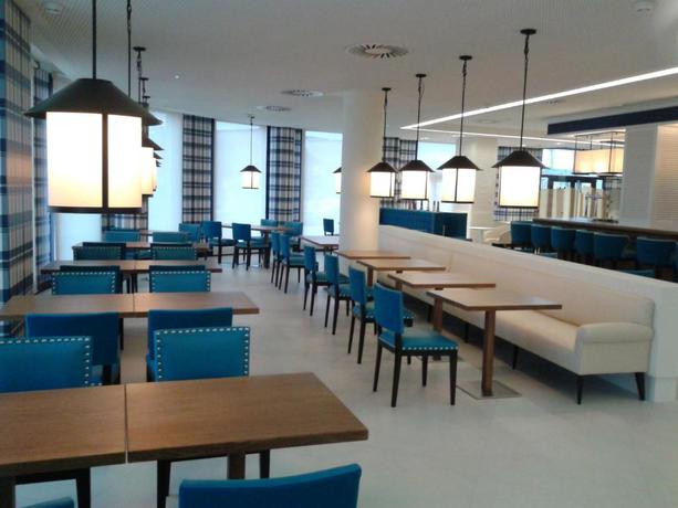 Imagen del bar/restaurante del Hotel Bah&iacute;a, Santander. Foto 3