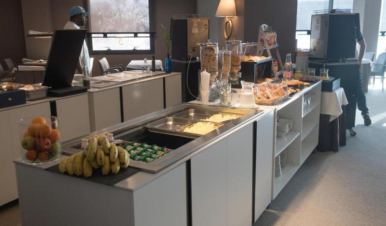 Imagen del bar/restaurante del Hotel Bah&iacute;a, Santander. Foto 6