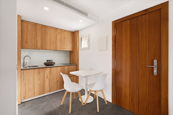 Imagen de la habitación del Hotel Bahía Suites Camp De Mar. Foto 7