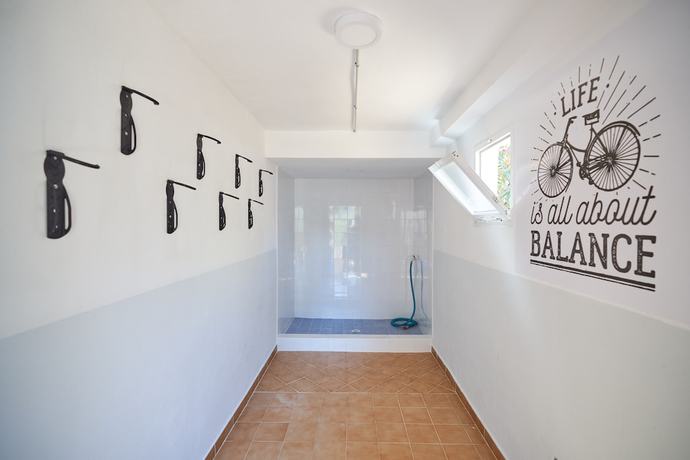 Imagen general del Hotel Bahía Suites Camp De Mar. Foto 2