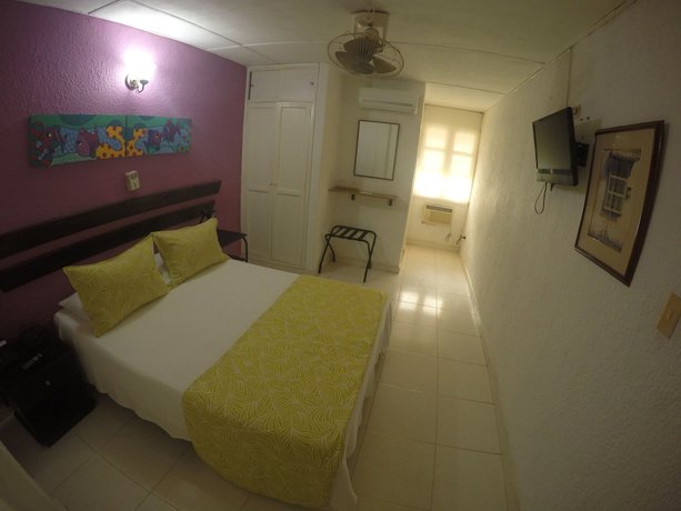 Imagen de la habitación del Hotel Bah&iacute;a Taganga. Foto 17